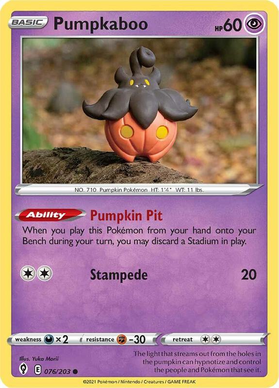 Pumpkaboo Pokemon card from SWSH07: Evolving Skies